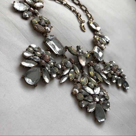 Statement Necklace - Picture 7 of 8